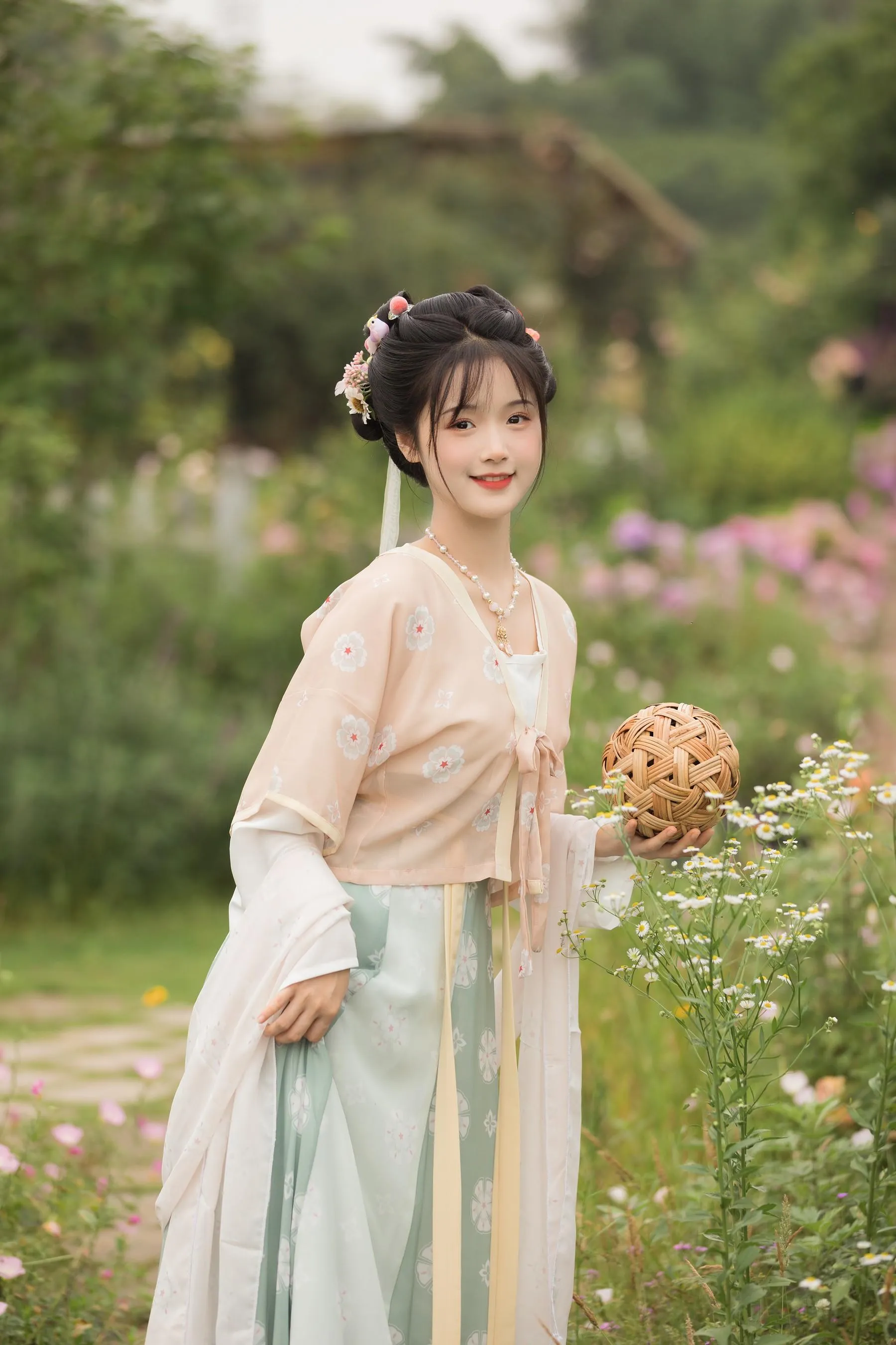 [YITUYU艺图语]2021.08.21 春日宴 miki小包子 [23P]插图8